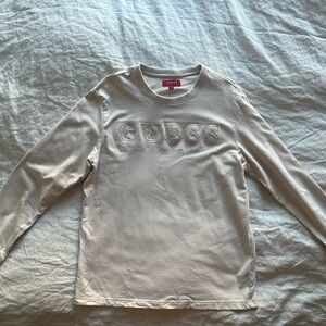 Men’s GUESS crew neck in great condition